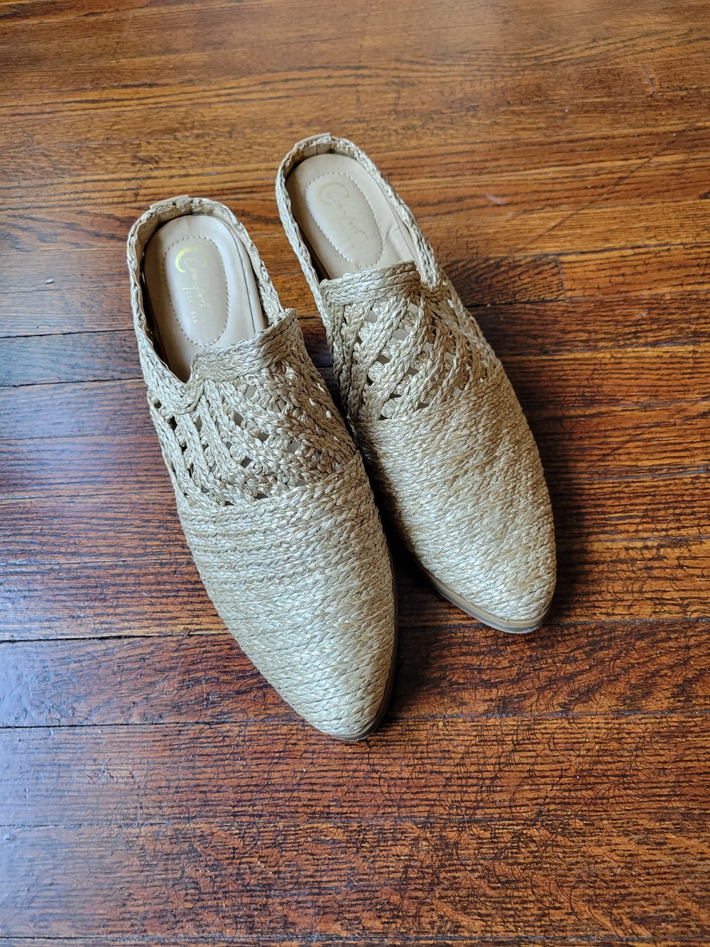 Comfort Est. 1946 mules Woven Block Heel Booties Shoes Basket Weave Wooden Sz 8